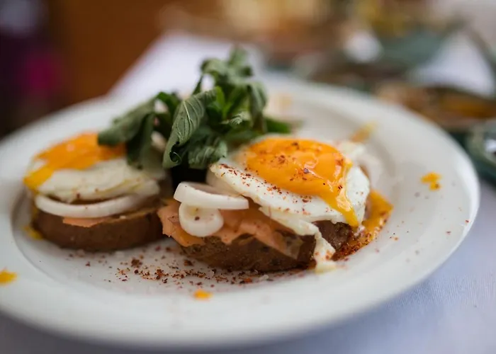 فندق مبيت وإفطار Chez Rumi Butik *